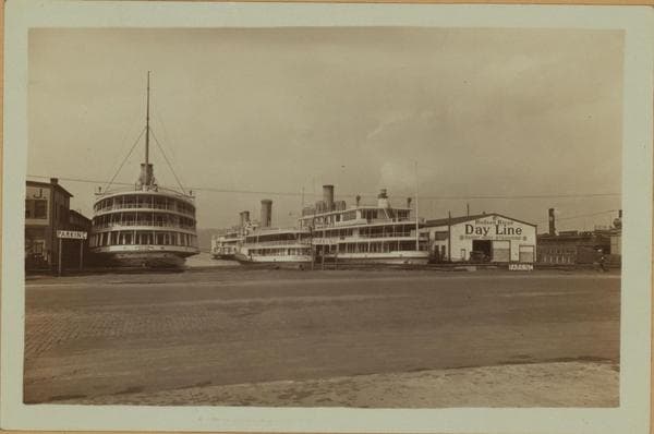 North (Hudson) River - Pier 81 of the Hudson Day Line., 1926–1937
