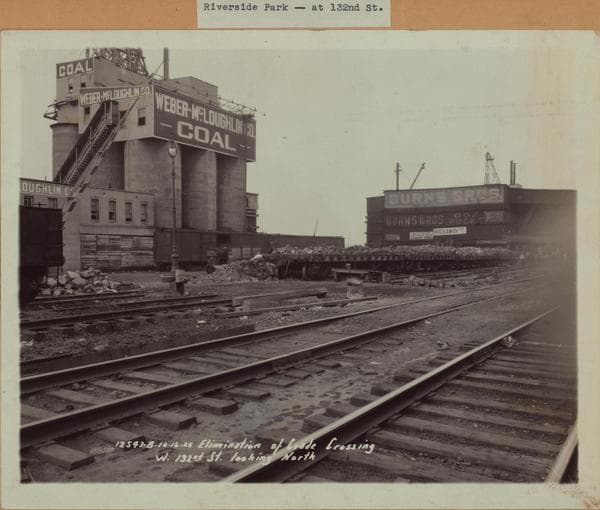 Manhattan: Riverside Park - 132nd Street (West)., 1925