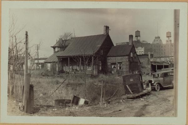 Queens: Broadway - Vernon Boulevard, 1923–1931