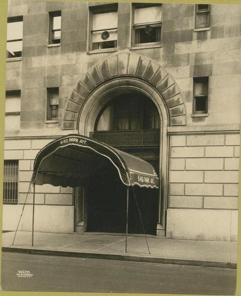 Park Avenue #640 [entrance]