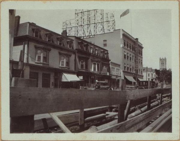 Queens: Roosevelt Avenue - Main Street, 1925–1935