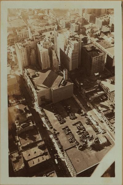 General view - Between 5th and 6th Avenues - West., 1933