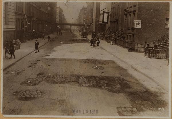 Manhattan: 48th Street - 8th Avenue, 1919