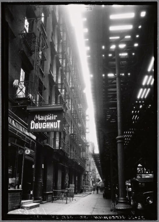 Mayfair Doughnut: 32-36 Greenwich St-Battery-Morris St, Manhattan, 1934
