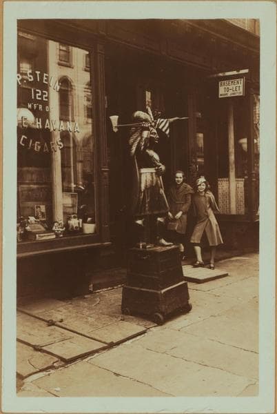 Street scenes - Cigar store - Indian. [Manhattan: 27th Street - 10th Avenue.], 1930–1934