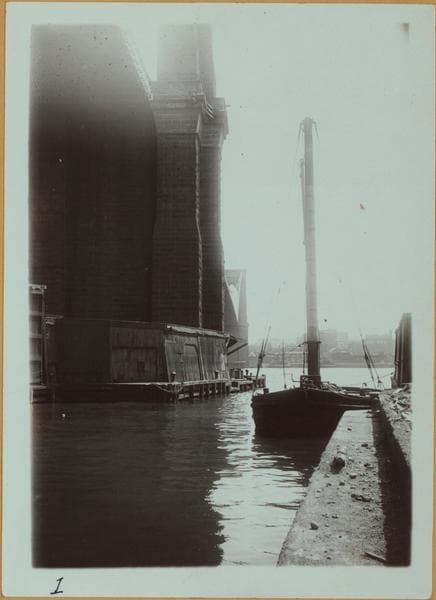 East River - River scenes - [Brooklyn Bridge and shipping.], 1900