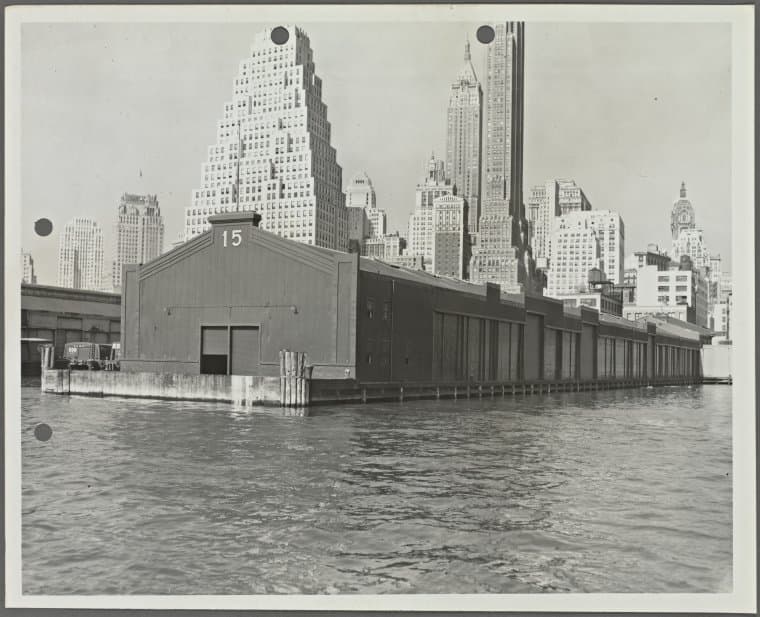 Pier 15, East River], 1951