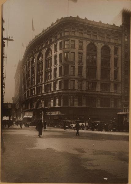 Manhattan: Broadway - 33rd Street, 1921