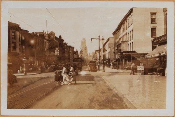 Brooklyn: Court Street, north of Degraw.], 1933
