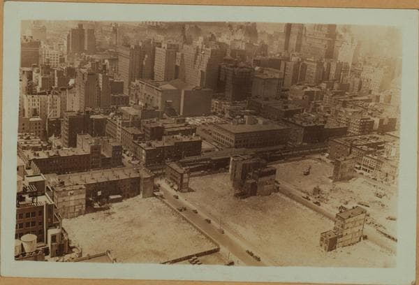 General view - Rockefeller Center - North., 1930–1931