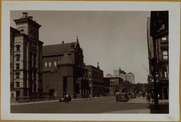 Manhattan: 106th Street - Lexington Avenue, 1942