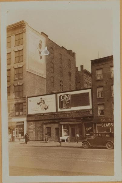 Manhattan: 7th Avenue - 10th Street, 1931