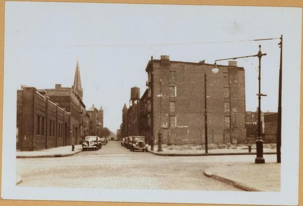 Brooklyn: Warren St. - Columbia St., 1940