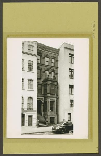 69th Street (East) #32, 1946-02-04