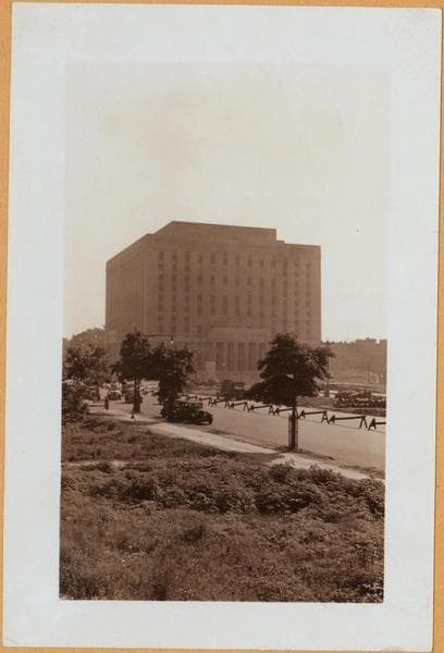 Bronx: Grand Concourse - 158th Street (East), 1936–1940