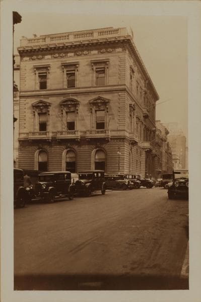 Manhattan: 5th Avenue - 51st Street, 1928–1933