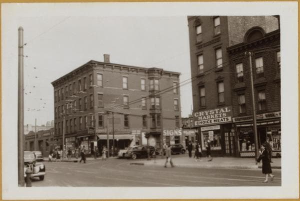Brooklyn: Fulton Street - Fulton Place, 1942