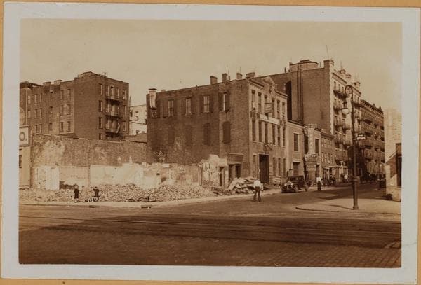 Manhattan: 11th Avenue - 49th Street (West), 1927–1934