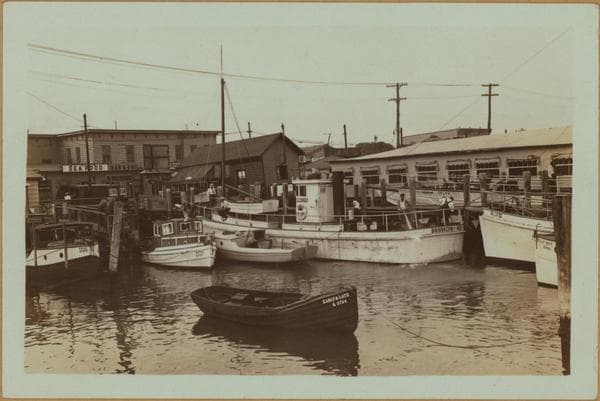 Sheepshead Bay - Brooklyn - East 19th Street - [Flying "D" - Lundy Brothers Restaurant.], 1933–1935