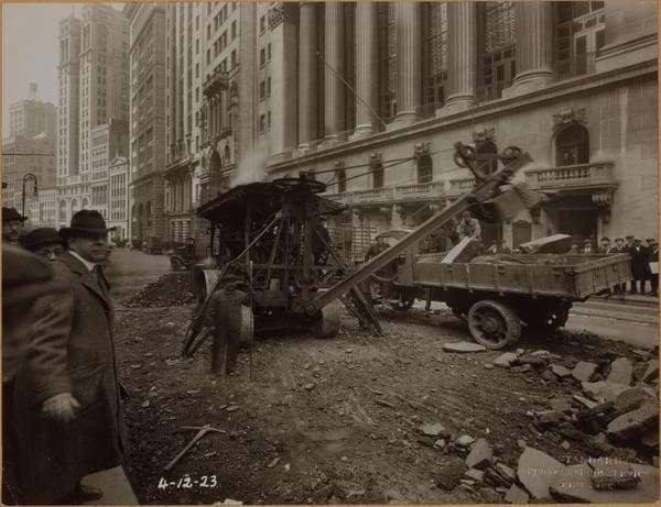 Manhattan: Broad Street - Wall Street, 1923