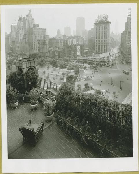 Central Park South - 6th Avenue - Broadway, 1930–1940