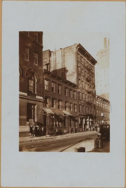 Manhattan: Christopher Street - Waverly Place, 1933