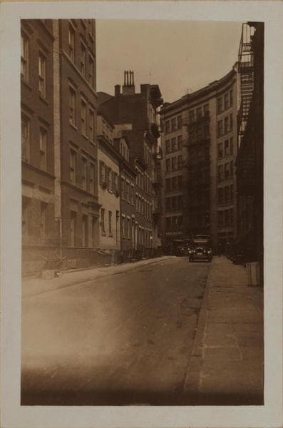 Manhattan: Gay Street - Waverly Place, 1928–1938