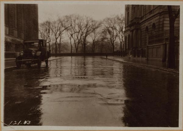 Manhattan: 76th Street - Madison Avenue, 1921