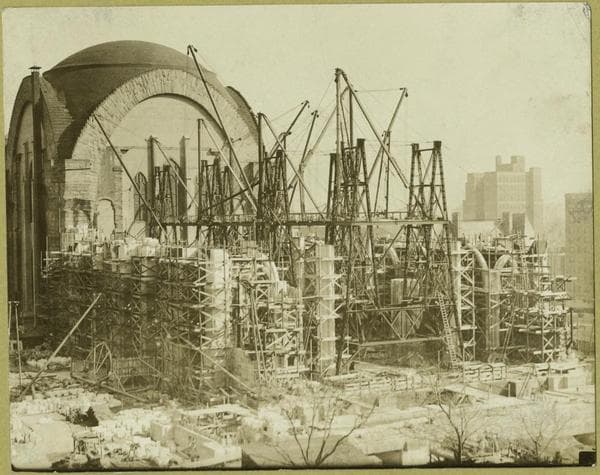 Manhattan: Amsterdam Avenue - Cathedral Parkway - 113th St., 1926