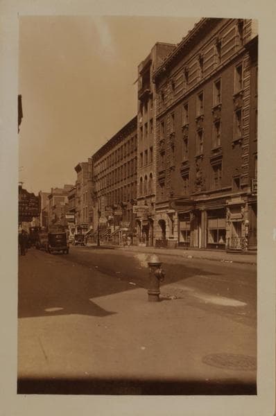 Manhattan: 49th Street - 6th Avenue, 1928