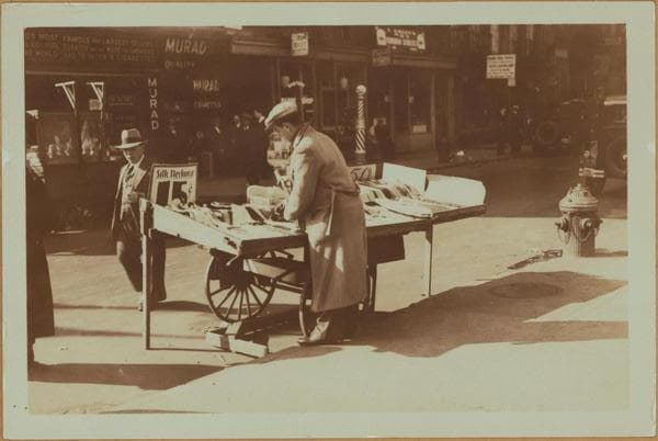Occupations - Peddlers - Clothing - Ties., 1934