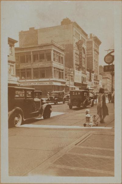 Manhattan: Grand Street - Chrystie Street, 1929–1930