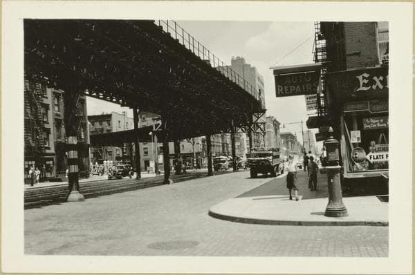 Manhattan: 23rd Street - 2nd Avenue, 1942