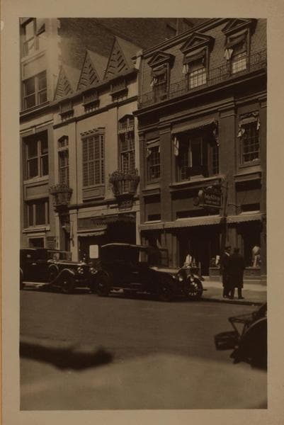 Manhattan: 52nd Street (East) - 5th Avenue, 1928
