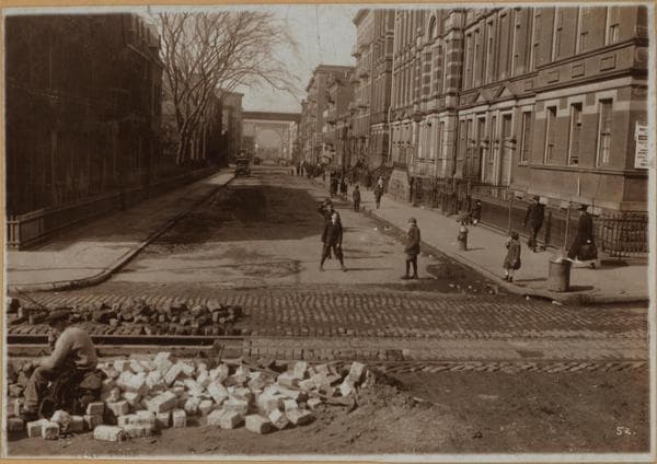 Manhattan: 129th Street - Amsterdam Avenue, 1919
