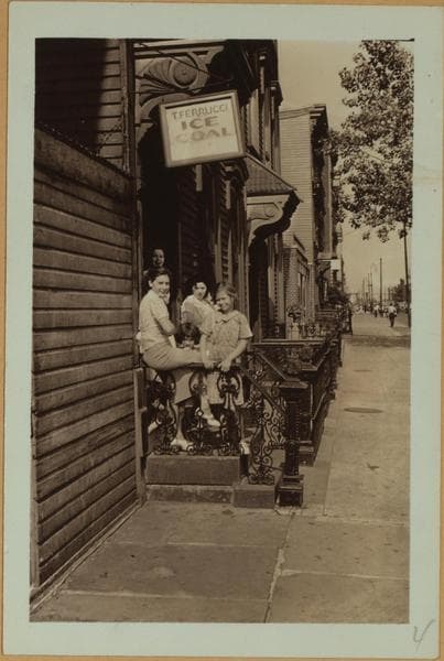 Recreation and hobbies - Bathing - Brooklyn., 1937