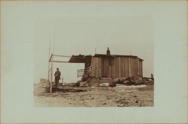 Staten Island - Oakwood Beach - [Beachcombers' shacks.], 1911–1926