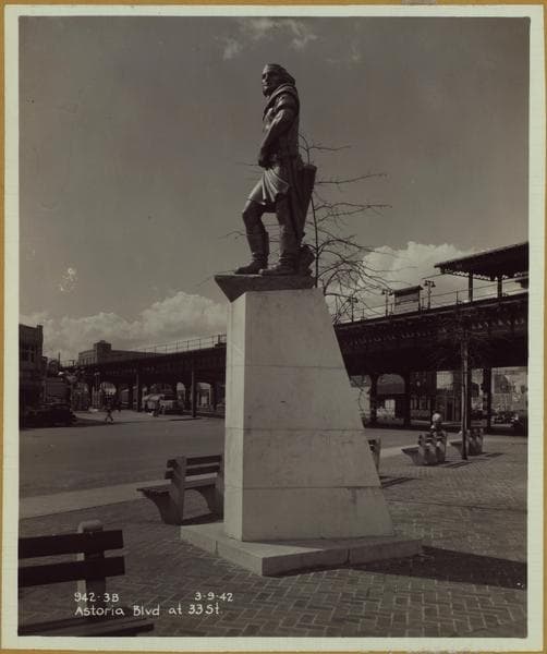 Queens: Astoria Boulevard - 31st Street, Columbus Triangle, 1942