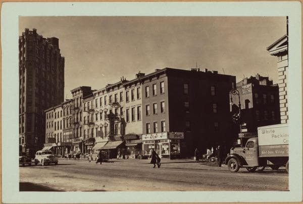 Manhattan: Washington Place - Washington Square West, 1934–1939
