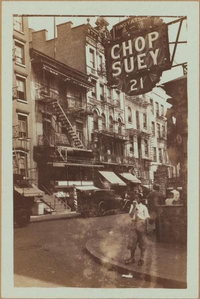 Manhattan: Mott Street - Pell Street, 1933