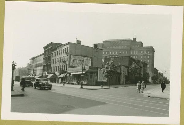 Carlton Avenue - Fulton Street, southeast corner, 1942-05-13