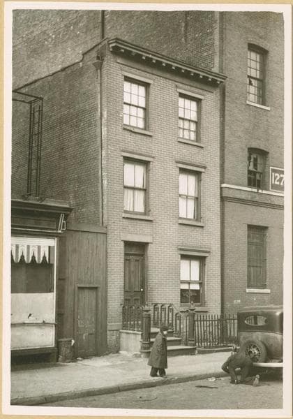 Manhattan: Bank Street - Washington Street, 1940
