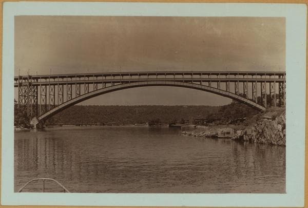 Bridges - Henry Hudson Bridge - [View of the bridge over Harlem River, linking Spuyten Duyvil Hill, Bronx with Inwood Hill Park, Manhattan.], 1939