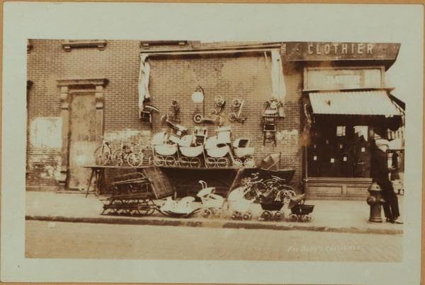Occupations - Peddlers - Toys., 1923–1936