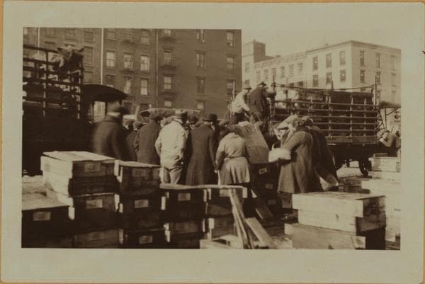 Fulton Fish Market., 1923