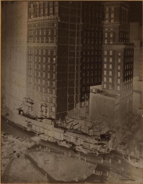 Manhattan: Broadway - Beaver Street, 1923
