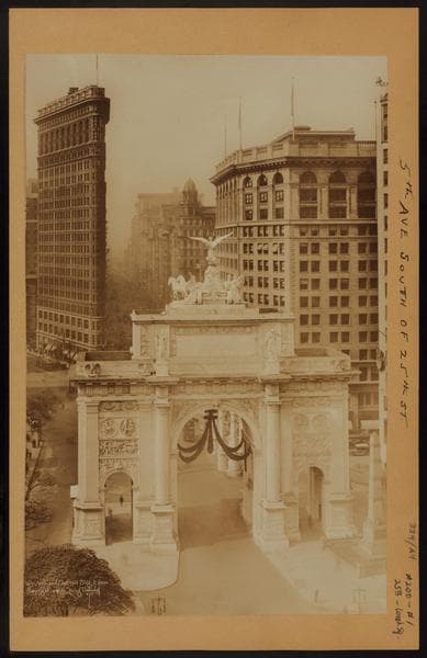 Manhattan: 5th Avenue - 25th Street, 1919