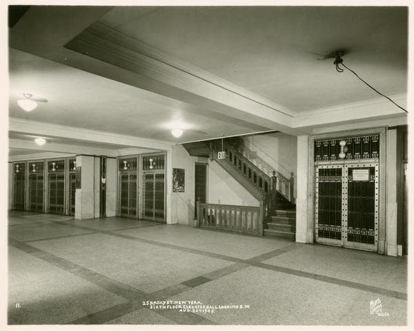 25 Broad Street, 1945-08-30