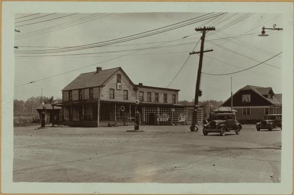 Richmond: Richmond Avenue - Victory Boulevard, 1932