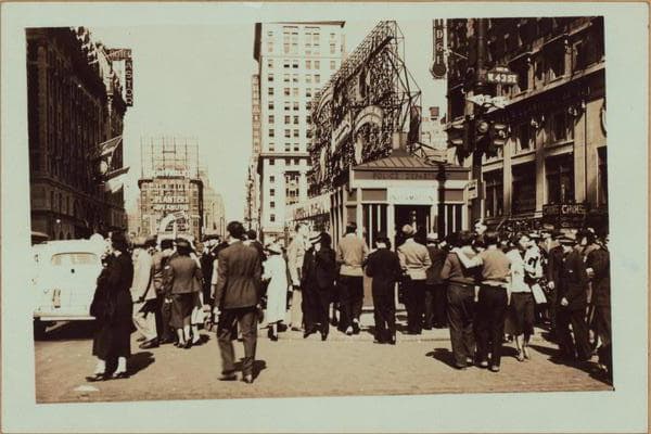 Manhattan: Broadway - 43rd Street (West), 1937